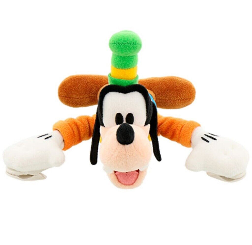 Pre-Order Tokyo Disney Resort 2024 Plush Badge Clip on Shoulder