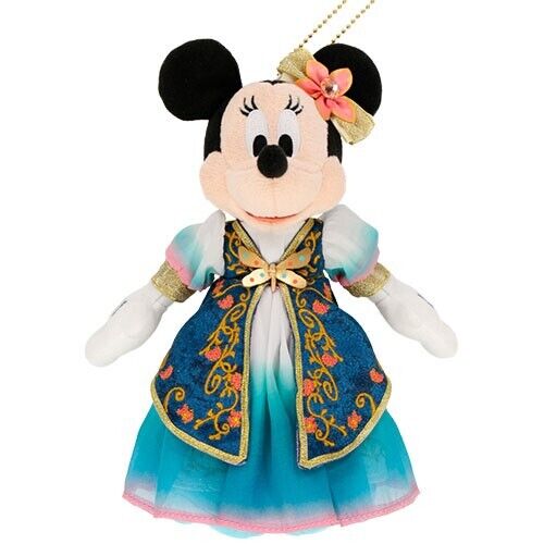 IN HAND  Tokyo Disney Resort 2024 TDS Fantasy Springs Plush Badge Mickey Minnie