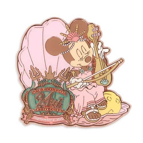 Pre-Order Tokyo Disney Resort 2025 Disney Vehicles Lunch Scarf BANDANA
