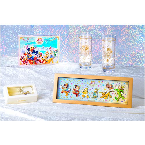 Pre-Order Tokyo Disney Resort 2024 TDR 40th Grand Finale Glass Set Mickey Minnie