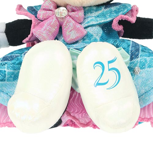Pre-Order Tokyo Disney Resort 2026 TDS 25th Anniversary Plush Badge Minnie