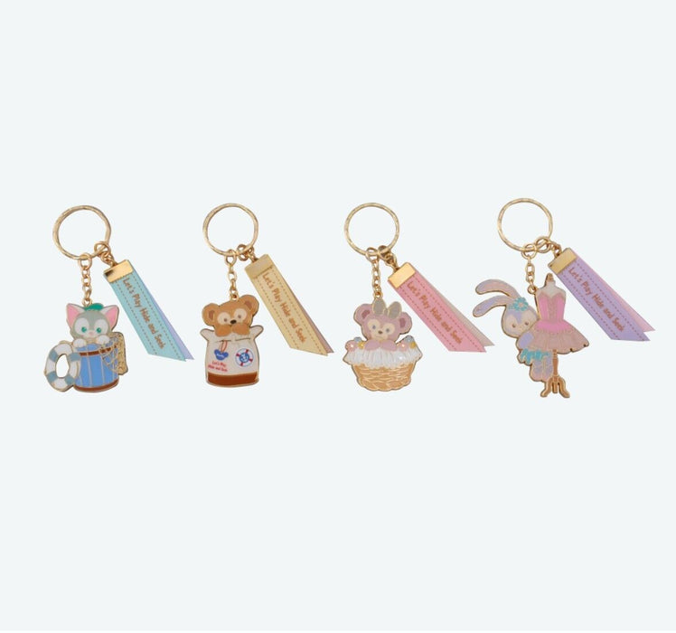 Pre-Order Tokyo Disney Resort Key Chain Duffy & Friends Hide & Seek 4 PCS