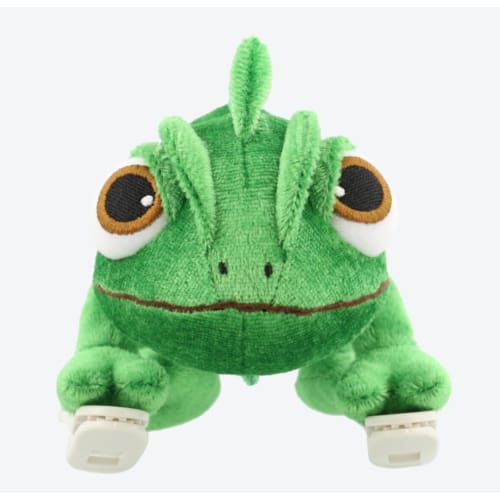 Pre-Order Tokyo Disney Resort 2022 Plush Badge Clip on Shoulder Pascal ...
